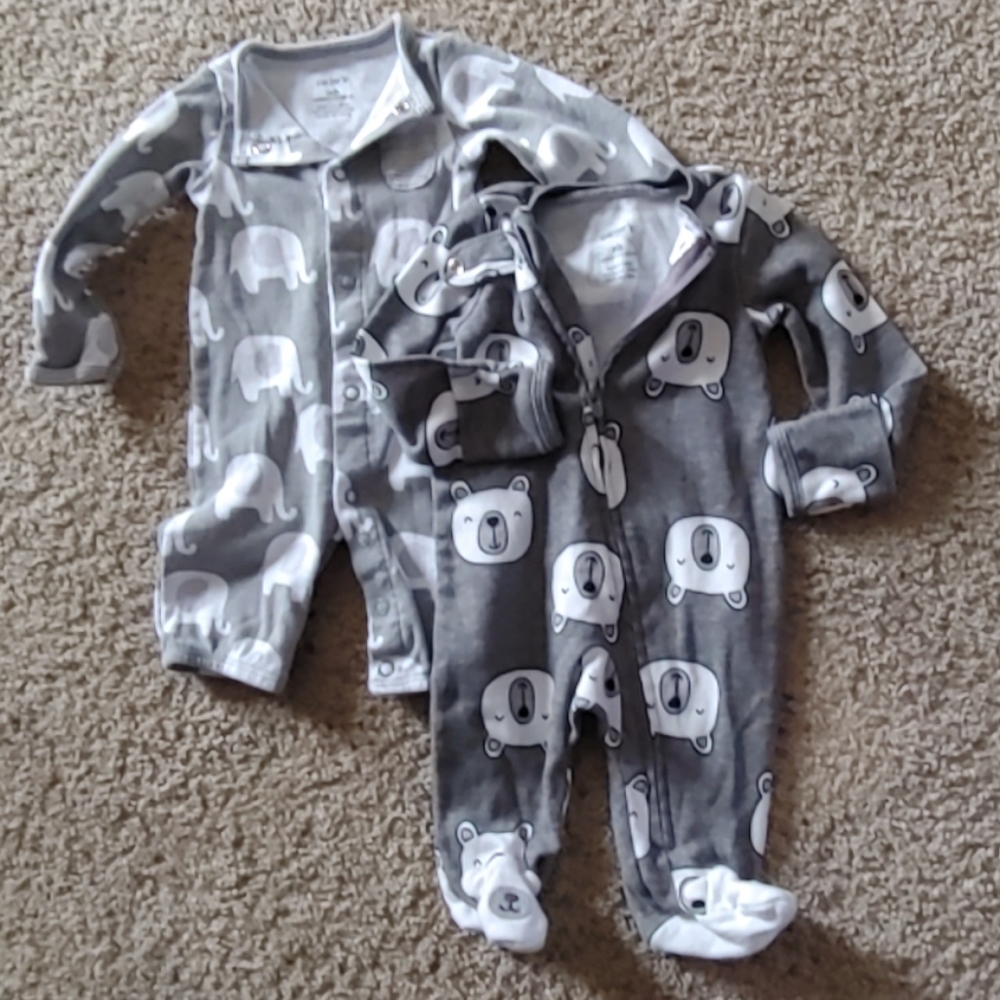 Carter's newborn 1 button up & 1 zip up onesie